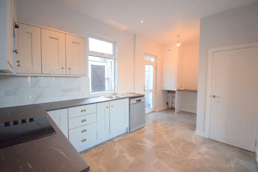 25 Willowfield Street