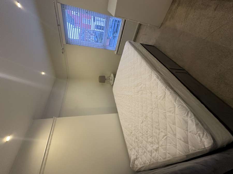 75 Ravenscroft Avenue