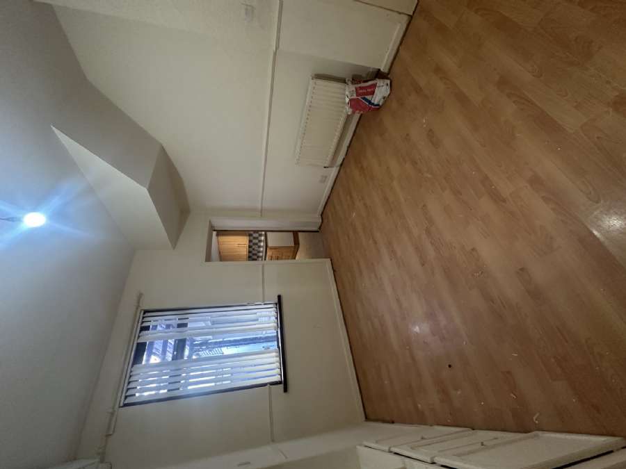 3 Manor Street