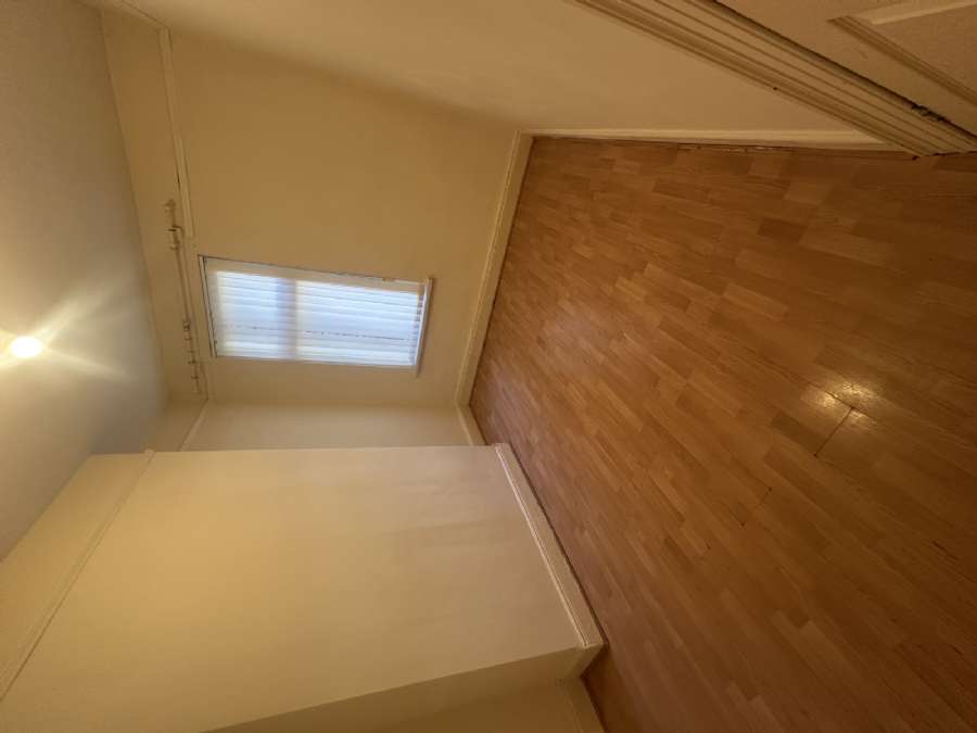 3 Manor Street