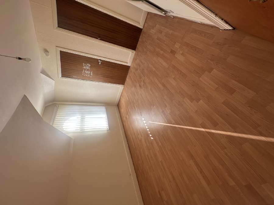 3 Manor Street