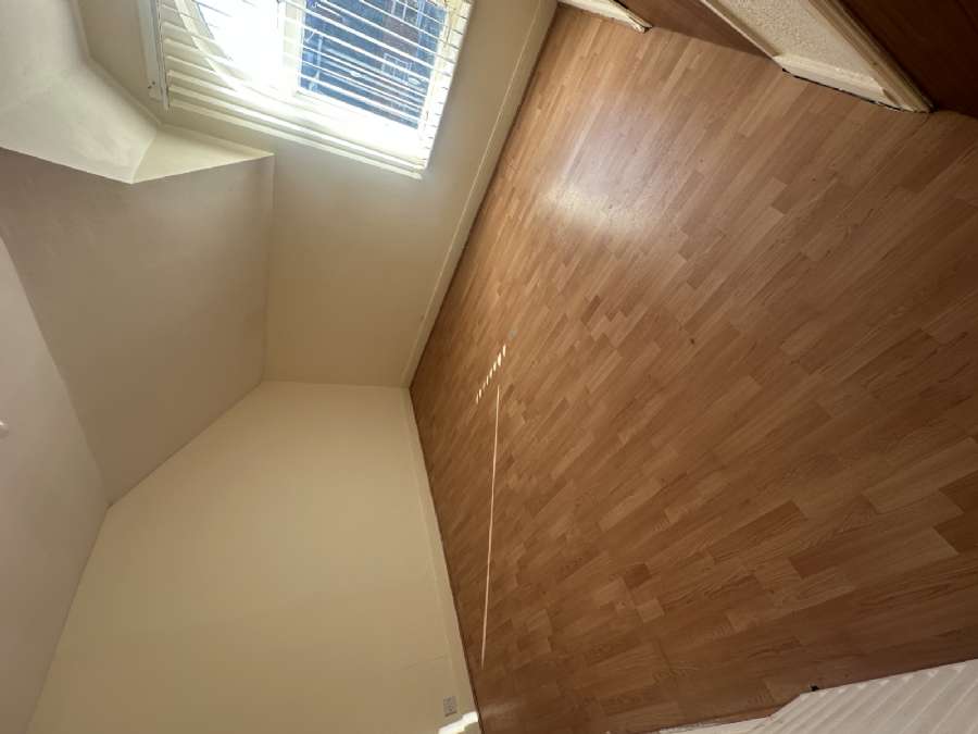 3 Manor Street