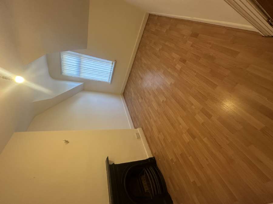 3 Manor Street