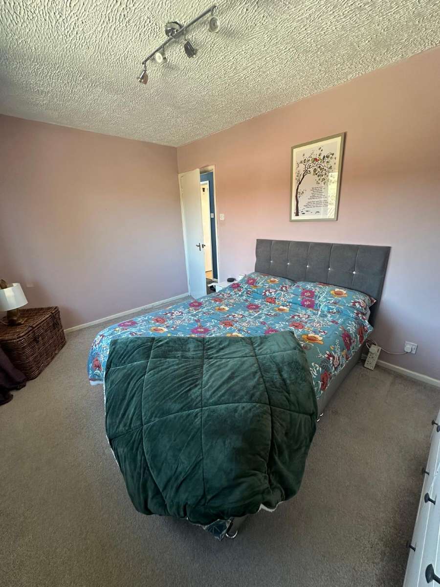 29 Hillview Avenue
