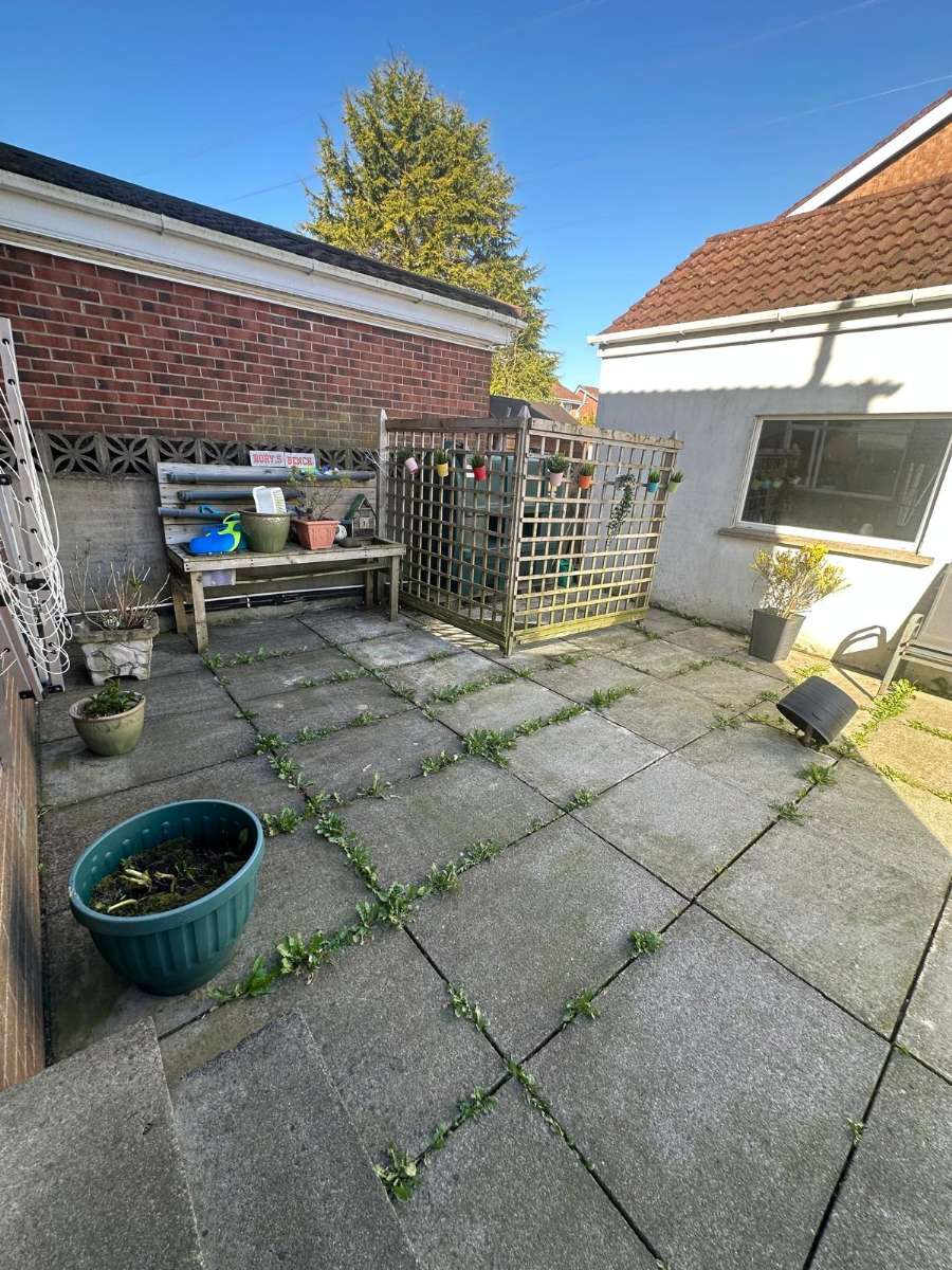 29 Hillview Avenue