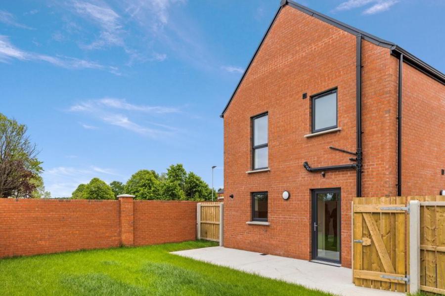 81, 8 St Patricks Drive
