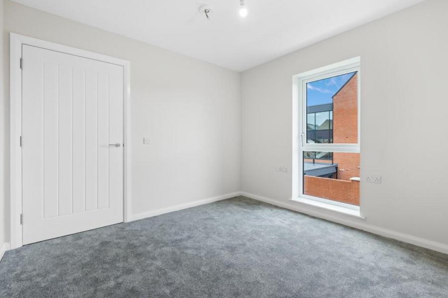 80, 10 St Patricks Drive