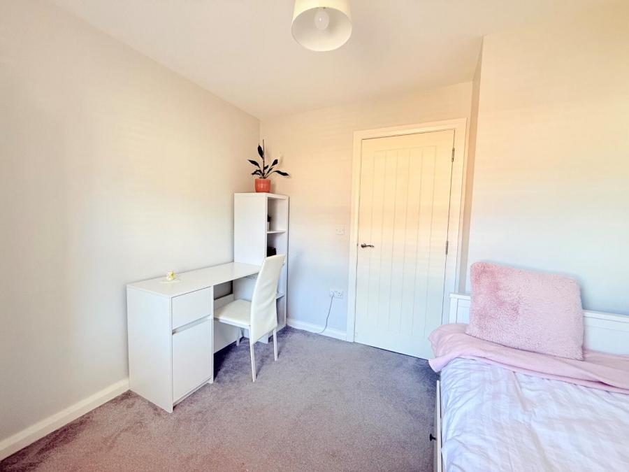 19 Park View