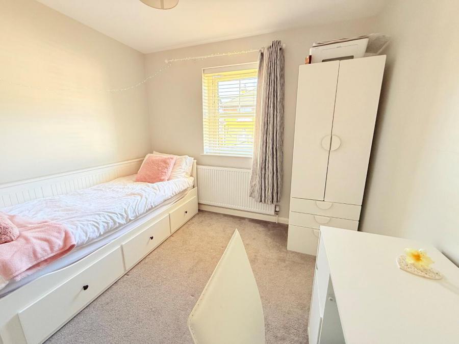 19 Park View