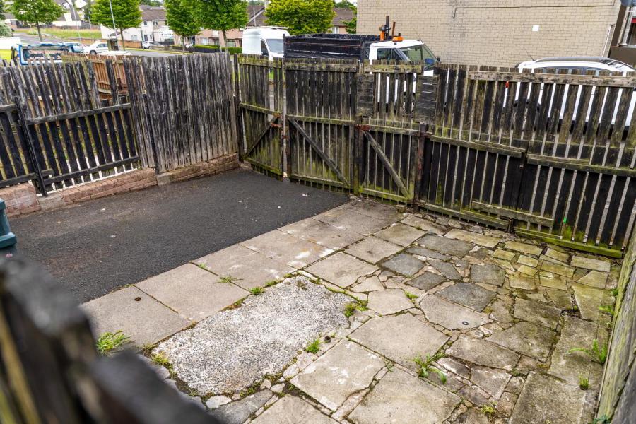 128 Dunclug Gardens