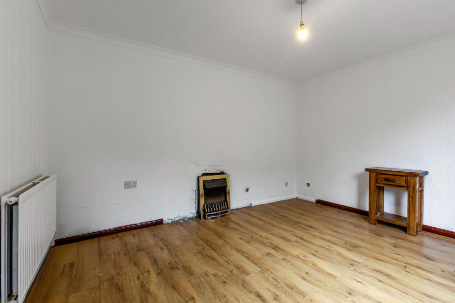 128 Dunclug Gardens