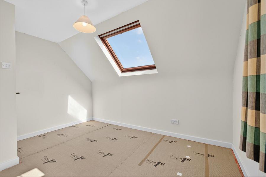 27 Gracefield