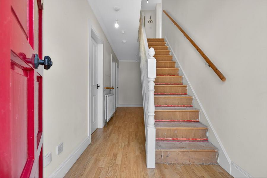 27 Gracefield