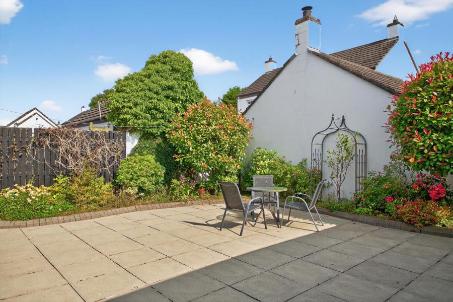 27 Gracefield