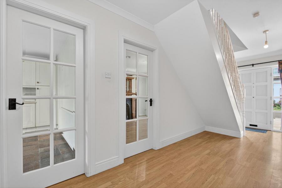 27 Gracefield