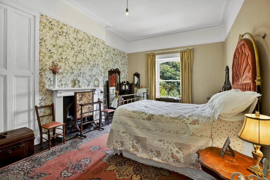 Gledheather, 6 Killycowan Road