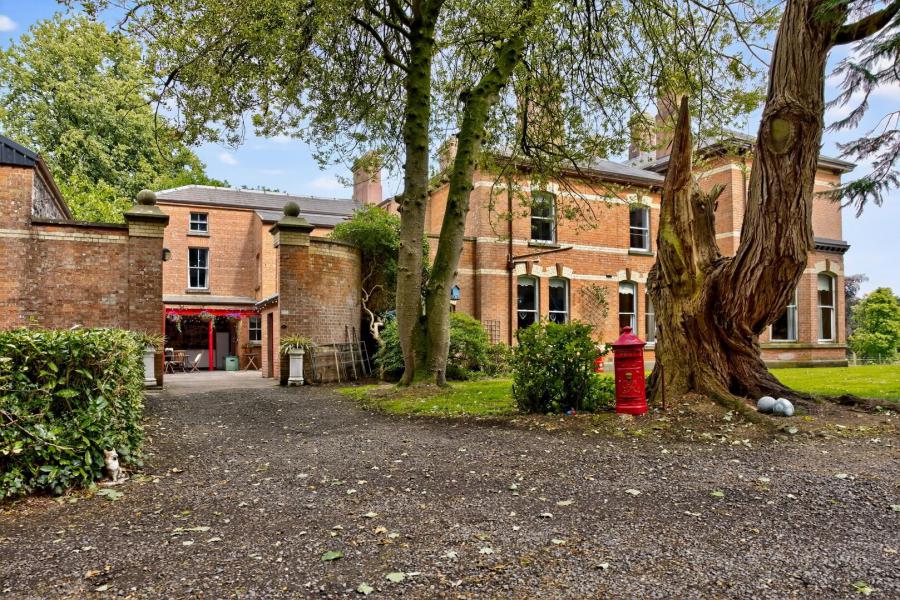 Gledheather, 6 Killycowan Road