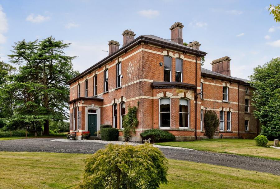 Gledheather, 6 Killycowan Road