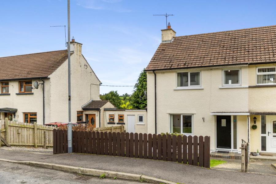 23 Queens Park,Cullybackey, Ballymena, BT42 1ED
