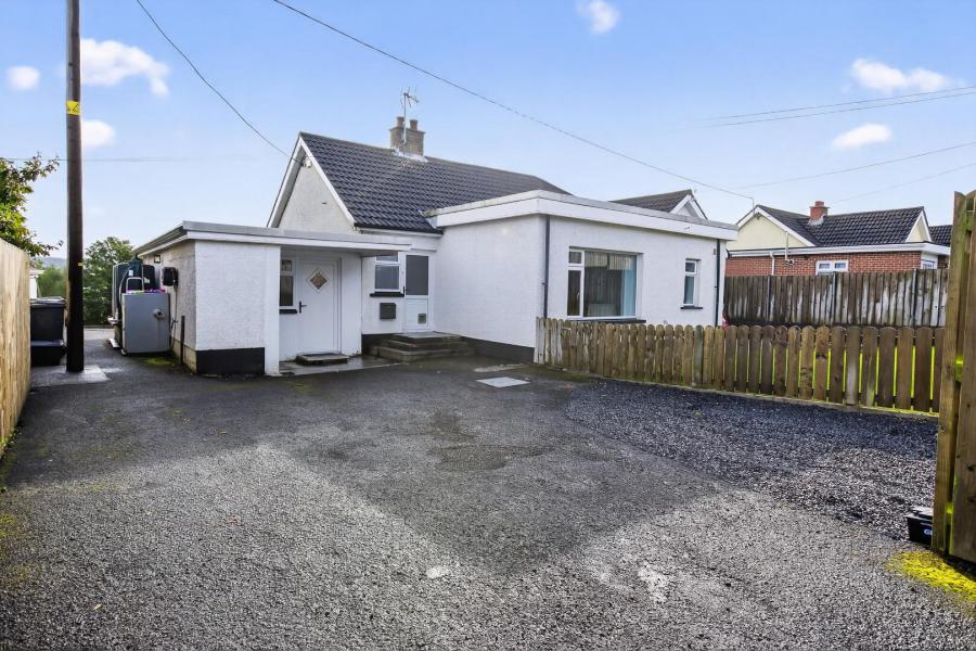 6 Old Antrim Road