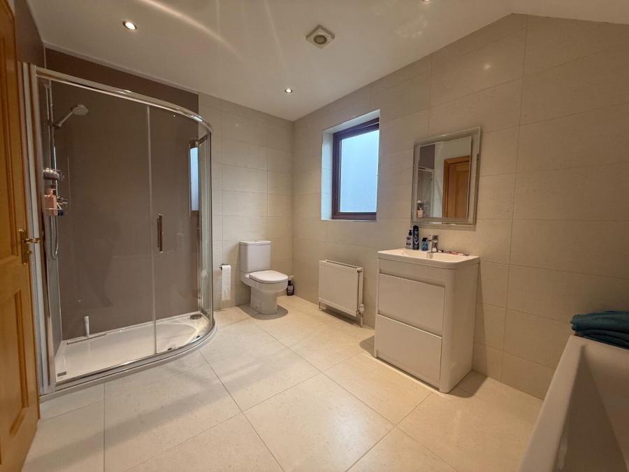 24 Ballygarvey Road