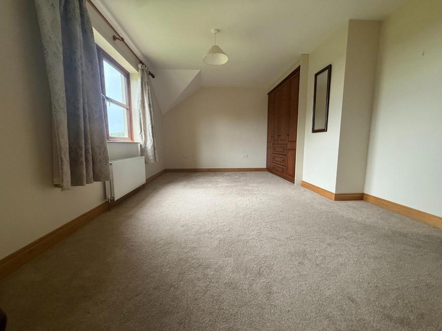24 Ballygarvey Road