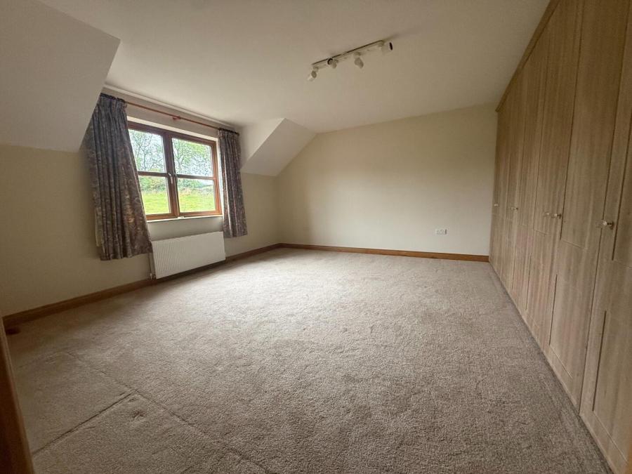 24 Ballygarvey Road