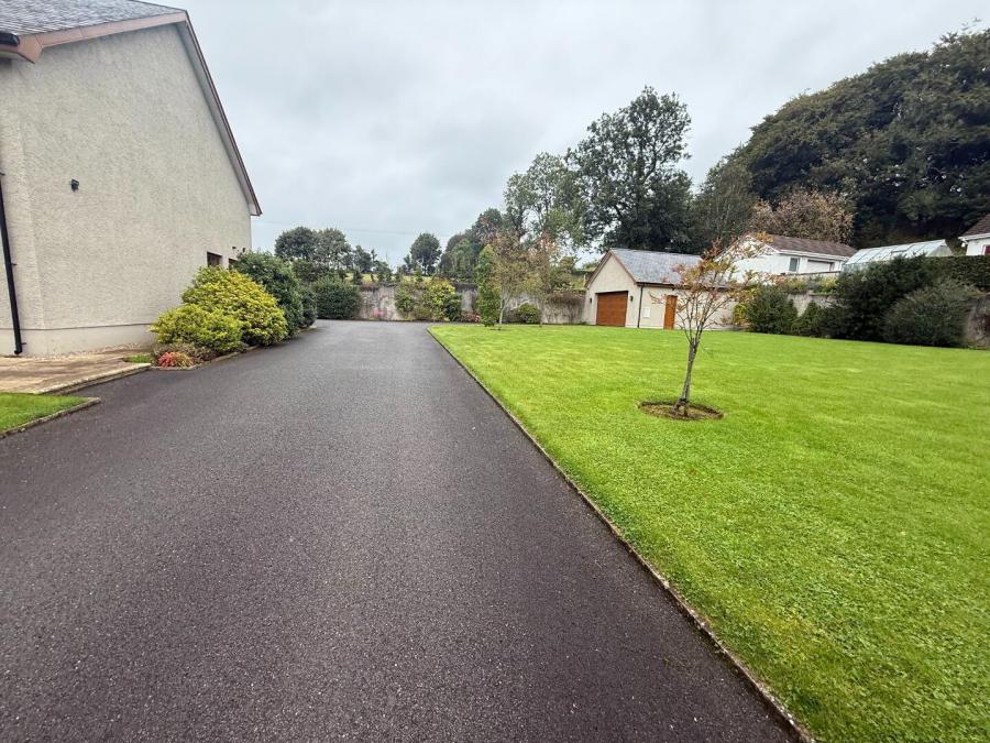 24 Ballygarvey Road