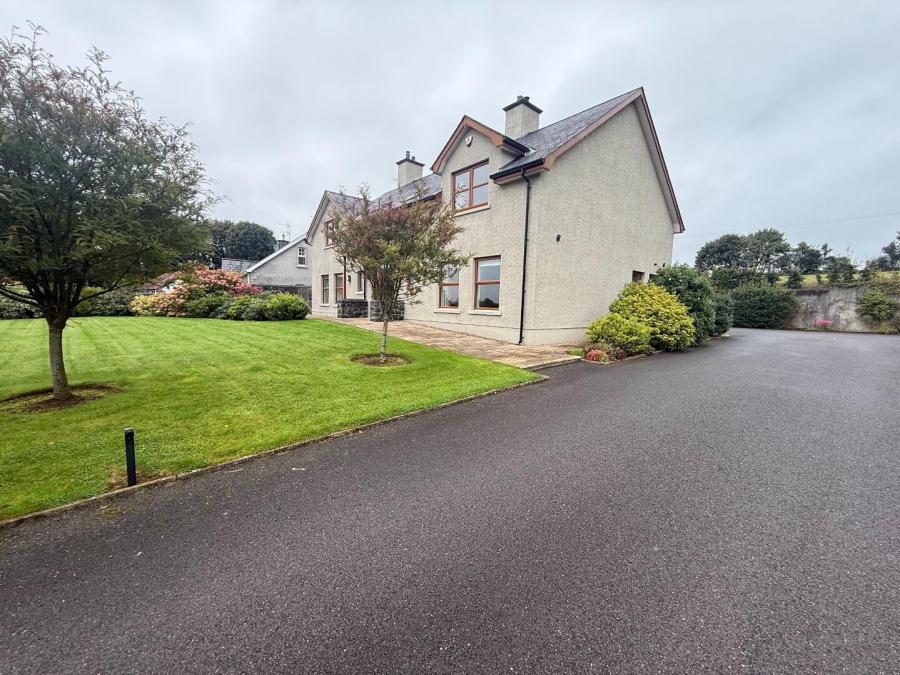 24 Ballygarvey Road