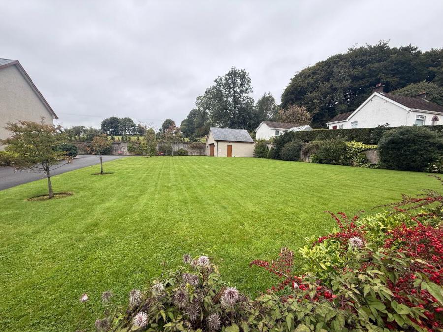 24 Ballygarvey Road