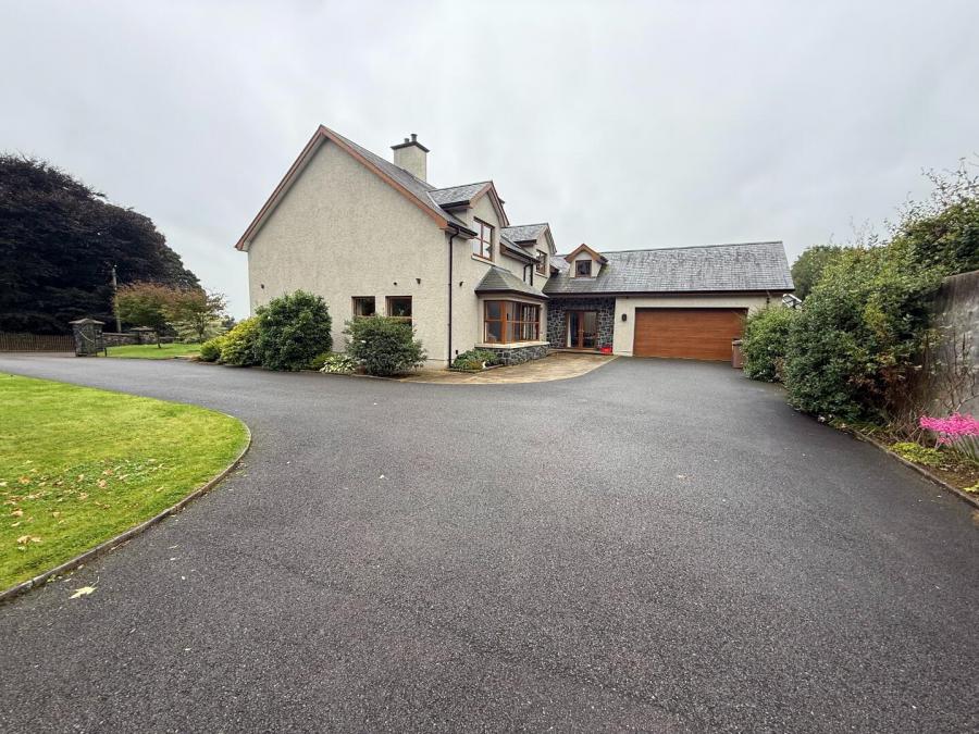 24 Ballygarvey Road