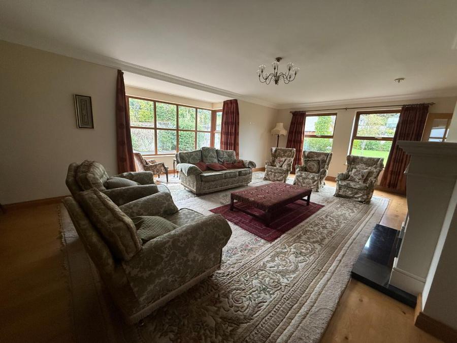 24 Ballygarvey Road