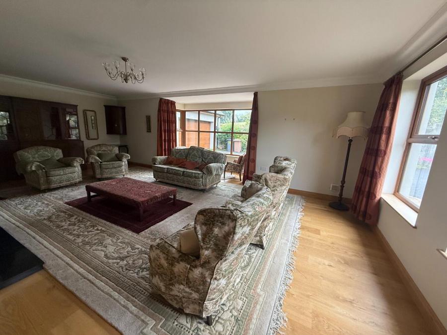 24 Ballygarvey Road