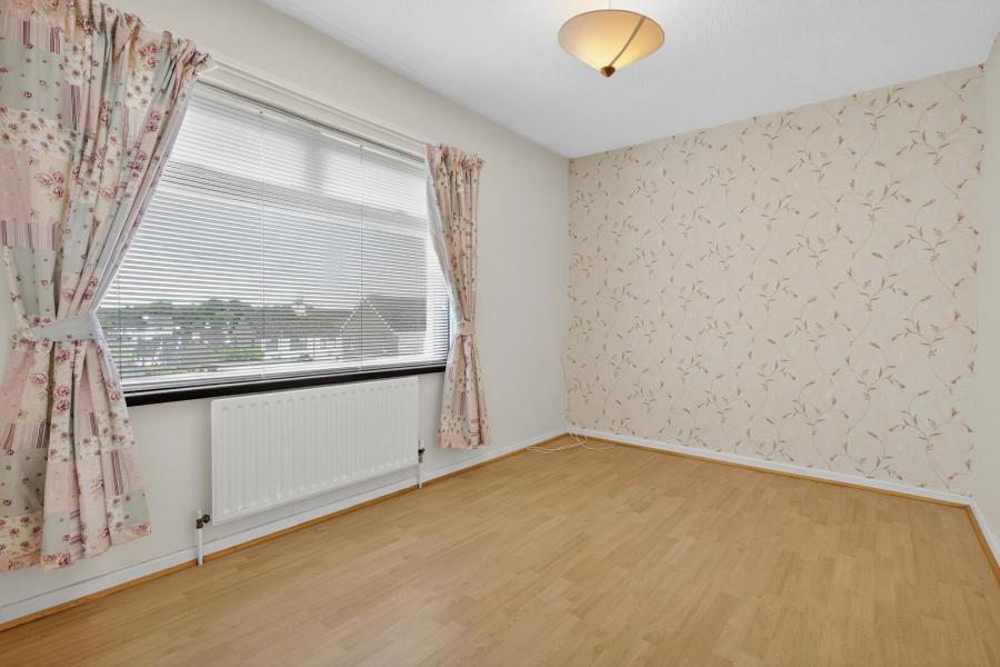 48 Crosshill View