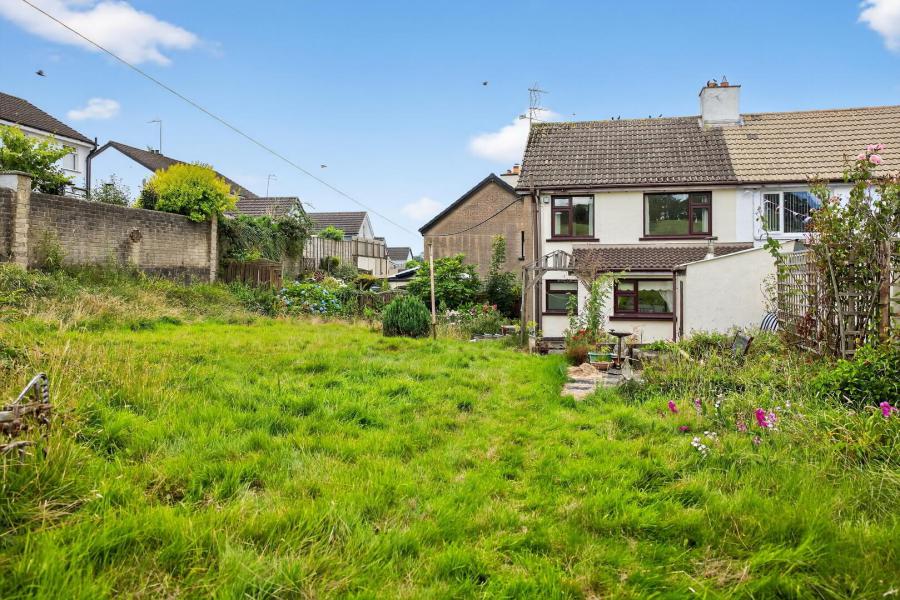 48 Crosshill View