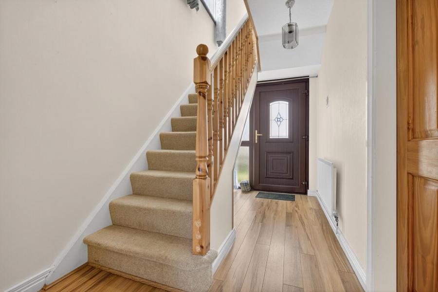 48 Crosshill View