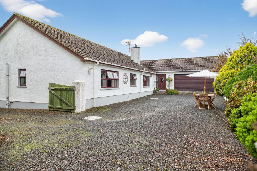 Windy Hollow, 26 Craignageeragh Road Windy Hollow, 26 Craignageeragh Road