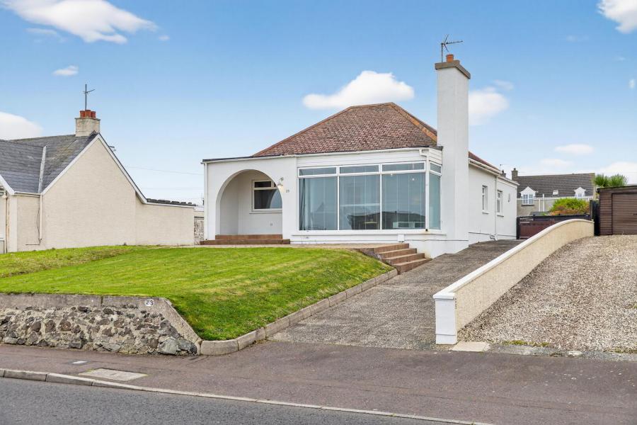 23 Strand Road