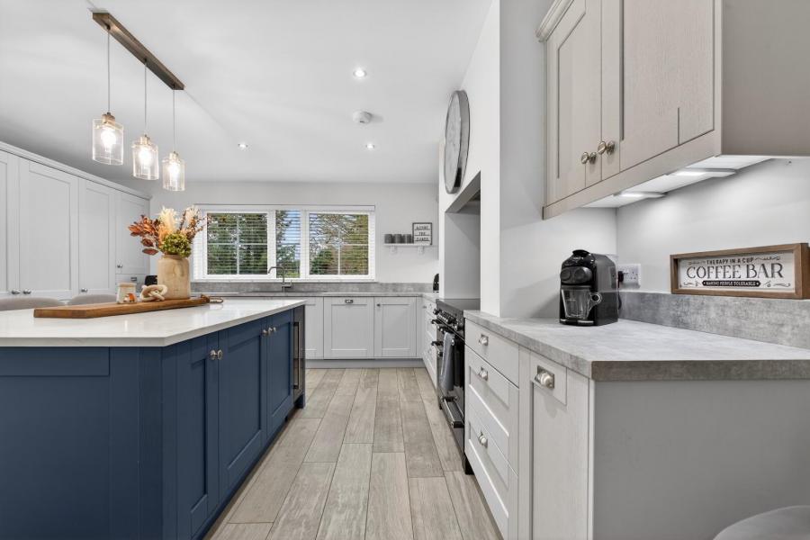 30 Leighinmohr Avenue