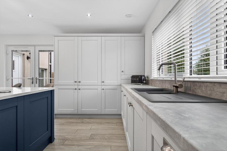 30 Leighinmohr Avenue