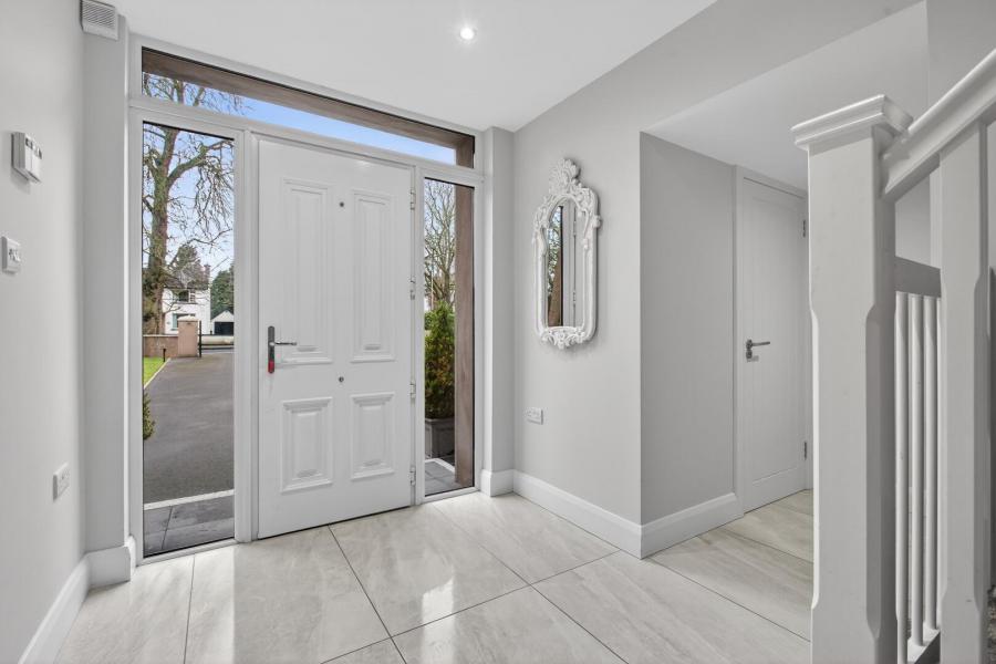 30 Leighinmohr Avenue