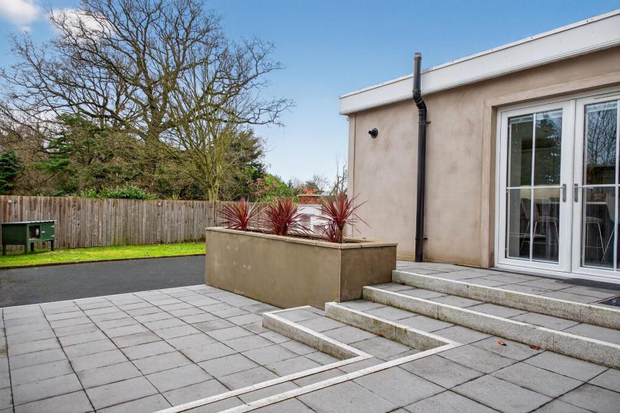 30 Leighinmohr Avenue