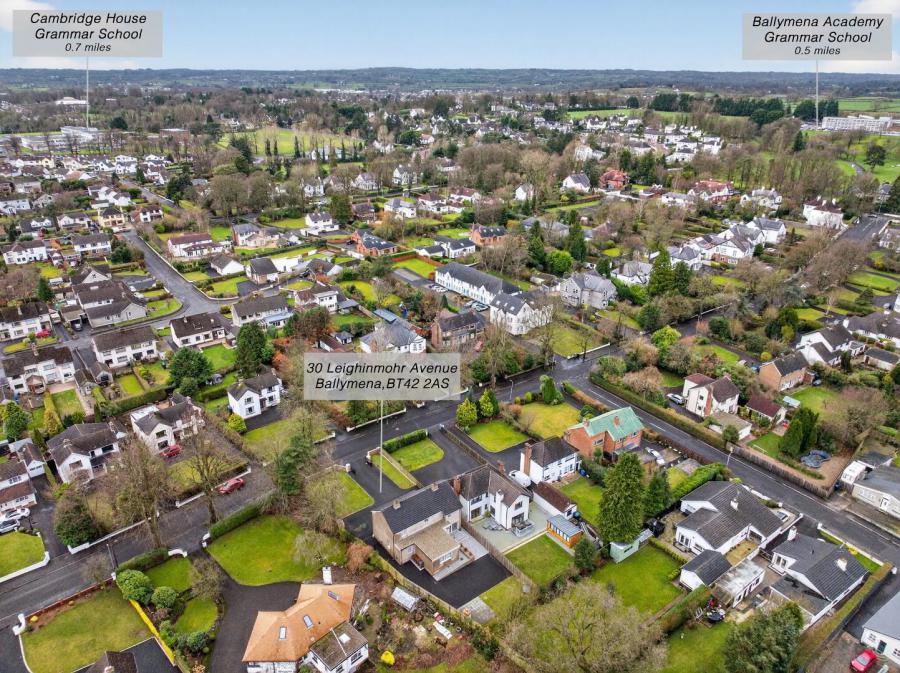 30 Leighinmohr Avenue