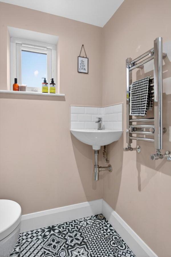 30 Leighinmohr Avenue