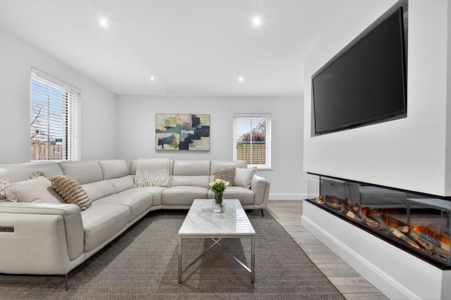 30 Leighinmohr Avenue