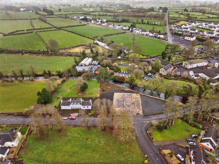 Tullymore School House, 1 Carnlough Road