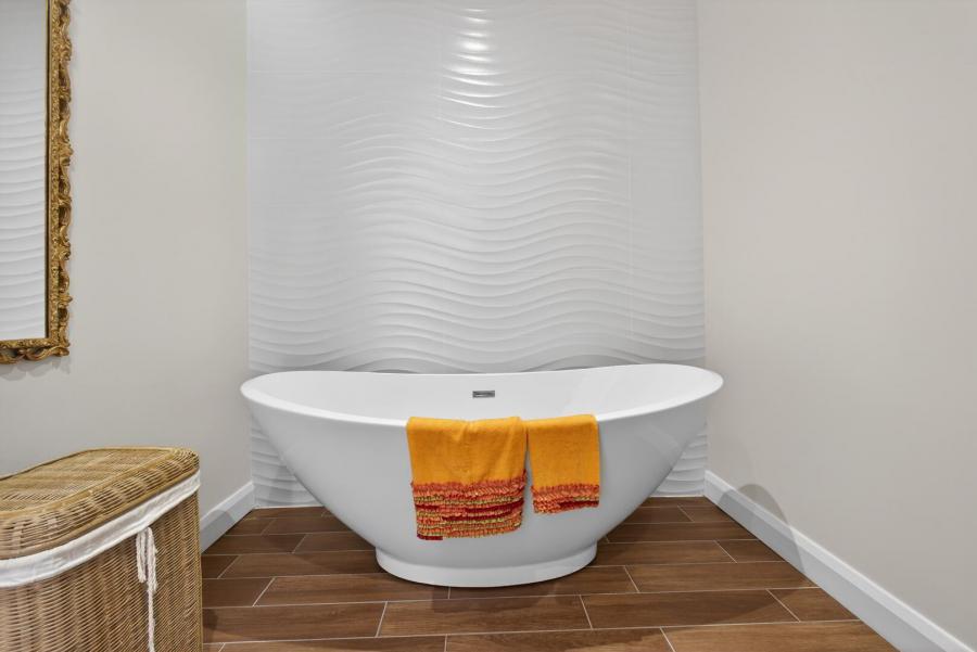 Solitude Hall, 23 Carnbore Road