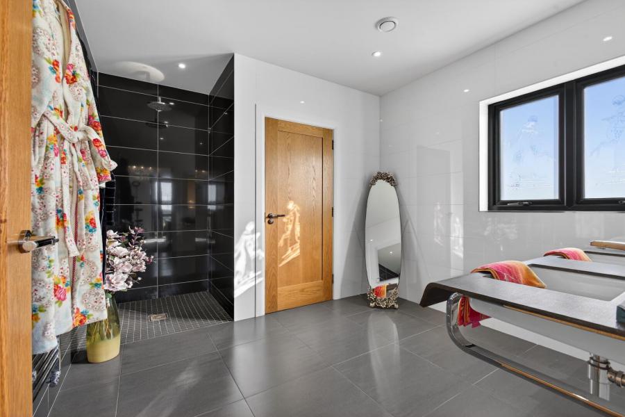 Solitude Hall, 23 Carnbore Road