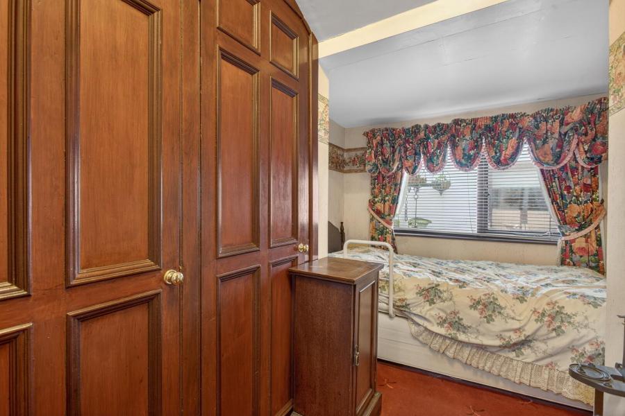 The Manor House, 23 Olderfleet Road