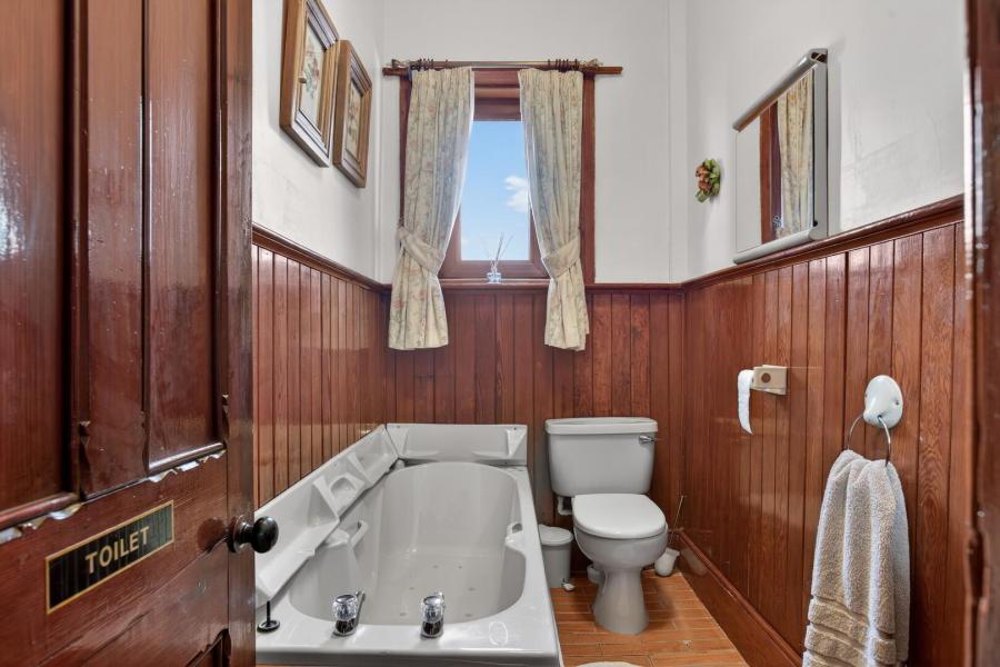 The Manor House, 23 Olderfleet Road